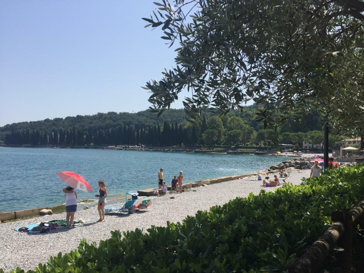 Appartamenti Al Golfo Salò Екстериор снимка